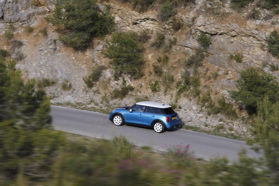  Mini Cooper S 5-Door 2014 года  (фото 20 из 80)